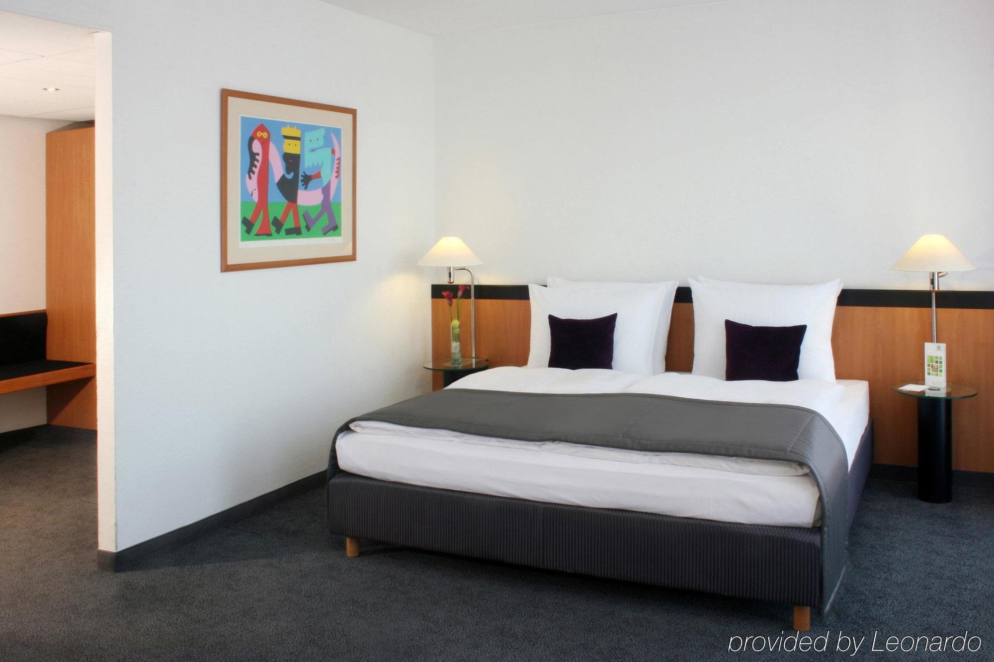 Center East Prenzlauer Berg By Ihg Berlijn